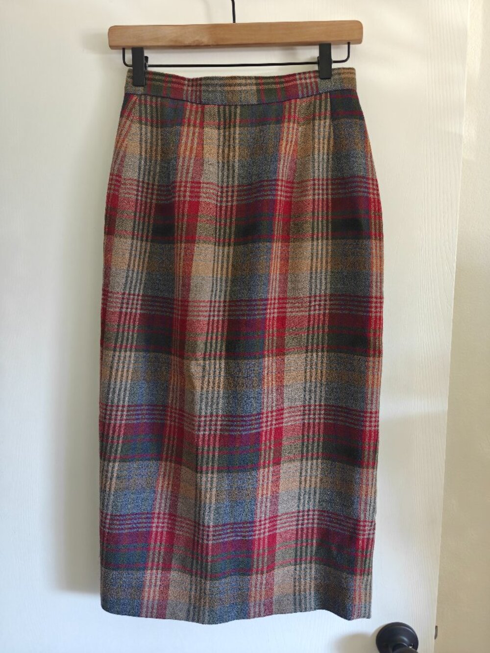 Vintage Talbots Plaid Worsted Wool Wrap Maxi Skirt Sz. 4P Academia - Picture 6 of 10